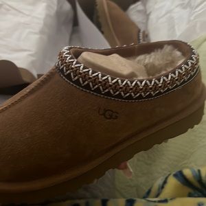 Ugg tasman slippers